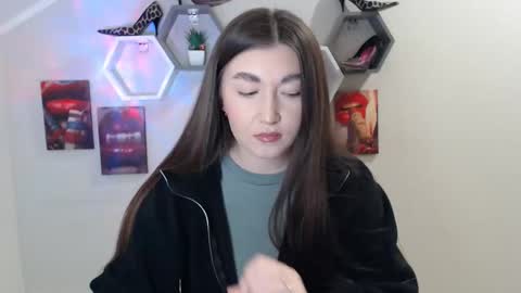 Snapshot of evachaturbatte chatting on February 20, 8:16 am Evachaturbatte online show from February 20, 8:16 am