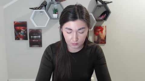 Snapshot of evachaturbatte chatting on February 22, 6:06 pm Evachaturbatte online show from February 22, 6:06 pm