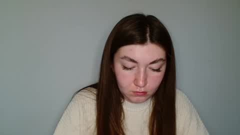 Evachaturbatte online show from April 28, 4:39 am