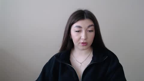 Evachaturbatte online show from May 13, 8:23 am