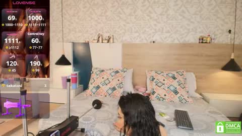 Evadne online show from October 1, 8:26 pm