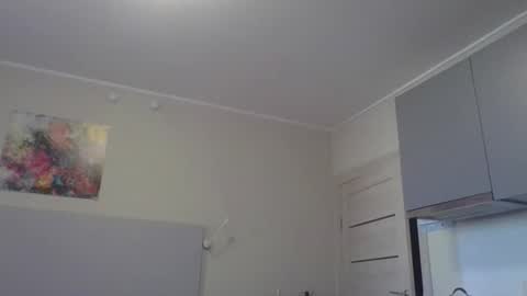 evaglad online show from September 25, 5:22 am