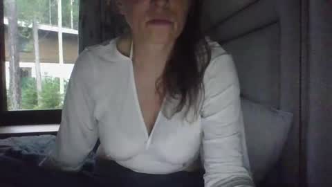 evaglad online show from October 27, 7:23 am