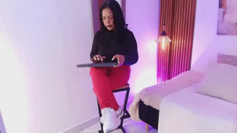 EVA GODDESS  online show from June 9, 8:09 pm