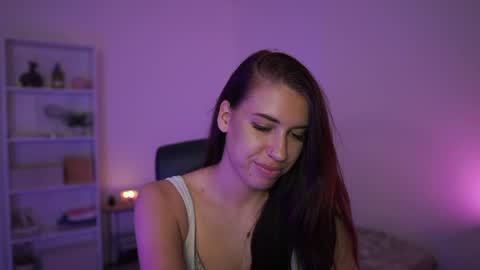 Snapshot of evagomess18 chatting on June 8, 7:14 pm EvaGomess online show from June 8, 7:14 pm