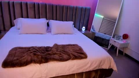 Snapshot of evagomez chatting on February 7, 5:20 am Eva Gomez online show from February 7, 5:20 am