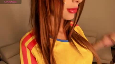 Snapshot of evagomez chatting on June 18, 3:18 am Eva Gomez online show from June 18, 3:18 am