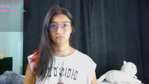 Evah Lee online show from September 14, 2:00 am