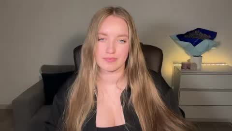 Eva online show from June 14, 8:22 pm