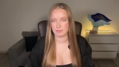 Eva online show from June 25, 9:08 pm
