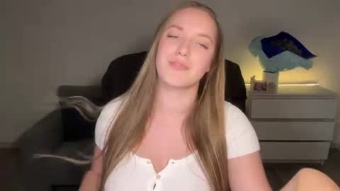 Eva online show from July 28, 9:36 pm