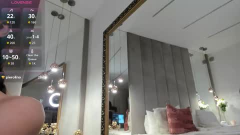 Eva K online show from February 20, 6:26 am