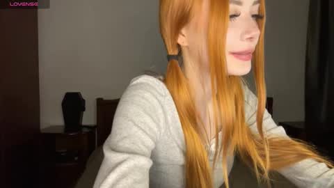 Snapshot of evakettystar chatting on March 20, 2:22 pm evakettystar online show from March 20, 2:22 pm