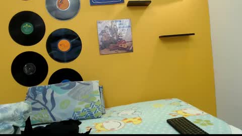 evale online show from February 26, 1:53 am