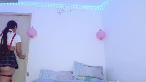 Snapshot of evaluna_horny_ chatting on February 18, 7:54 pm evaluna horny online show from February 18, 7:54 pm