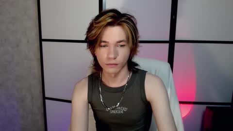 Snapshot of evan_reinhart chatting on October 14, 5:52 am evan_reinhart online show from October 14, 5:52 am