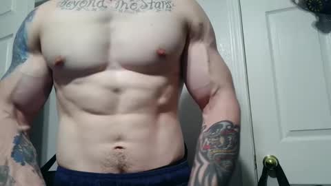 Snapshot of evancage chatting on February 3, 11:05 pm evan cage online show from February 3, 11:05 pm