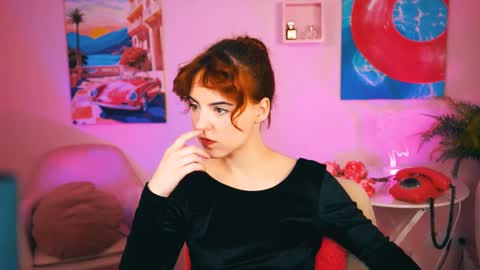 Eva  online show from December 3, 9:00 am