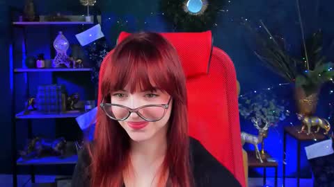Eva  online show from December 13, 1:01 pm