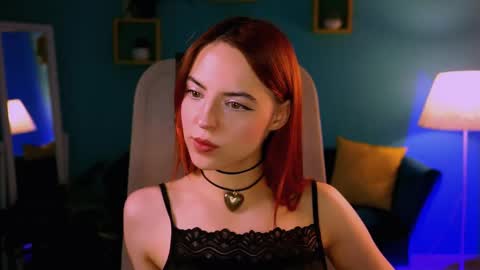 Eva  online show from April 22, 3:13 pm