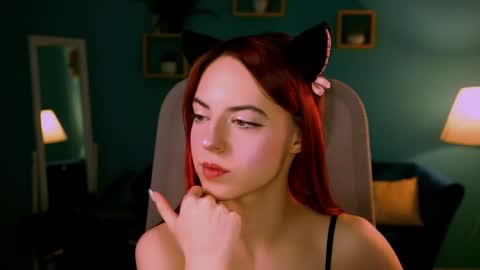 Eva  online show from April 23, 8:00 pm