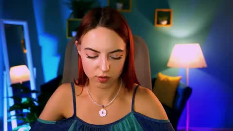 Eva  online show from May 25, 1:06 pm