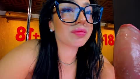 Eva online show from January 9, 11:45 pm