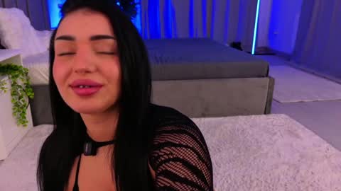 Eva online show from June 10, 7:02 pm
