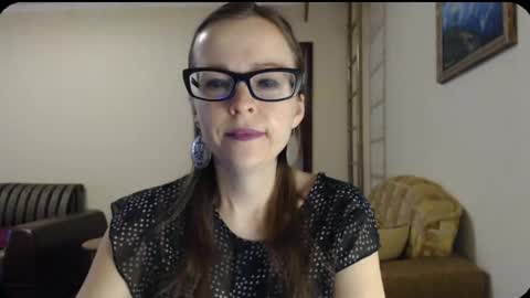 YourMistress online show from February 7, 8:33 am
