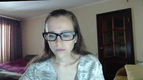 YourMistress online show from April 28, 8:52 am