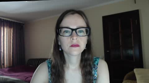 YourMistress online show from May 17, 8:34 am