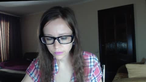 YourMistress online show from May 25, 9:04 am