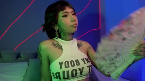 Eva online show from December 6, 5:55 pm