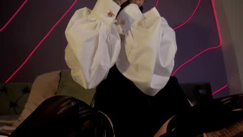 Eva online show from December 24, 11:38 am