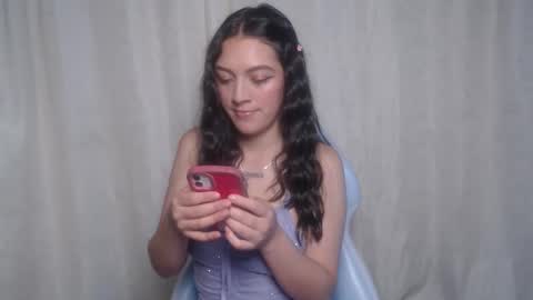 eva  online show from June 2, 10:23 pm