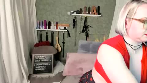 Evan Harlowe online show from February 28, 11:28 pm