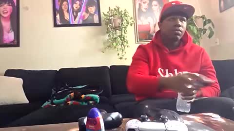 evanschris2048 online show from October 23, 6:39 pm