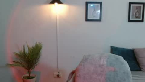 Evanssa lx online show from June 22, 7:44 pm