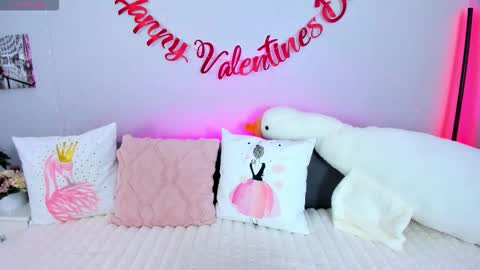 Adelina online show from February 8, 5:33 am