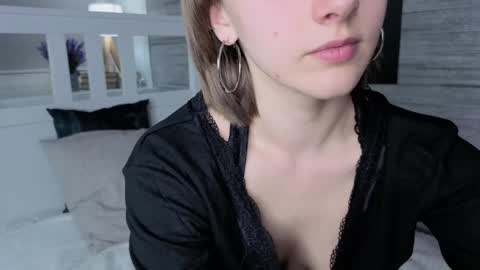 Eva online show from May 20, 7:09 pm