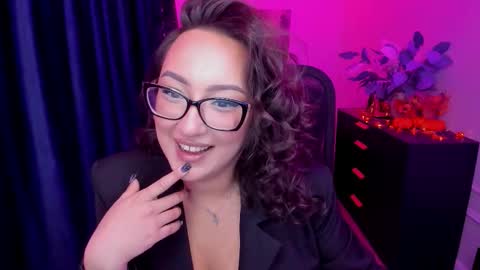 evasarazardje online show from November 3, 4:14 am