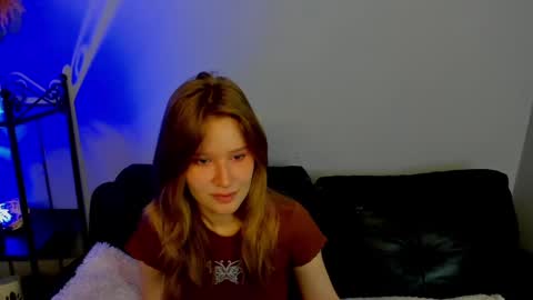 Snapshot of evastevs chatting on December 13, 5:21 pm Eva online show from December 13, 5:21 pm