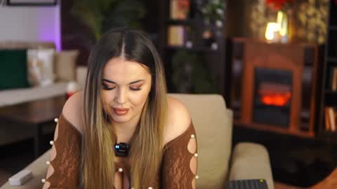 Snapshot of evasunderland chatting on January 18, 7:37 pm Eva online show from January 18, 7:37 pm