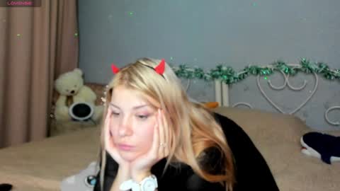 Eva online show from December 14, 3:18 am