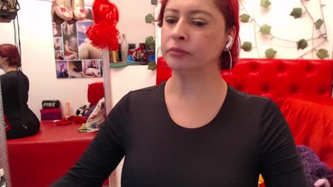 Eva Twiss online show from January 4, 2:46 pm