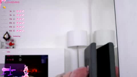 Carolina online show from February 26, 1:59 am