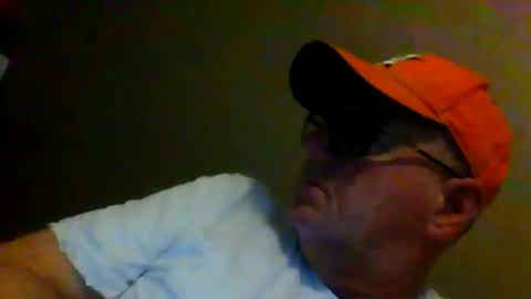 eve1luvsray online show from March 4, 10:05 pm