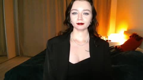 Eve  online show from December 9, 1:13 pm