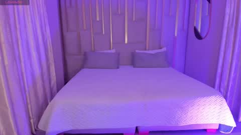 Snapshot of evebenson chatting on February 18, 11:55 am Eve  online show from February 18, 11:55 am