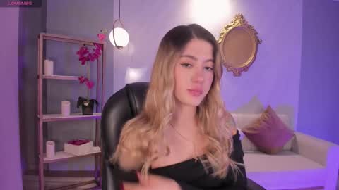 Snapshot of evebenson chatting on September 19, 6:19 pm Eve  online show from September 19, 6:19 pm